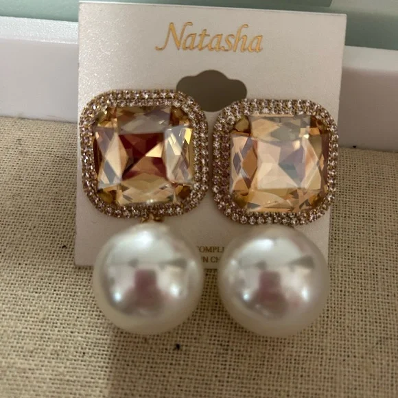 Natasha Couture Gold and Cream Earrings - Picture 1 of 10